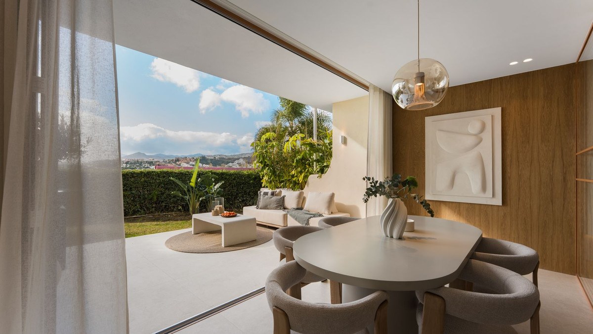 Townhouse in Nueva Andalucía — photograph 4