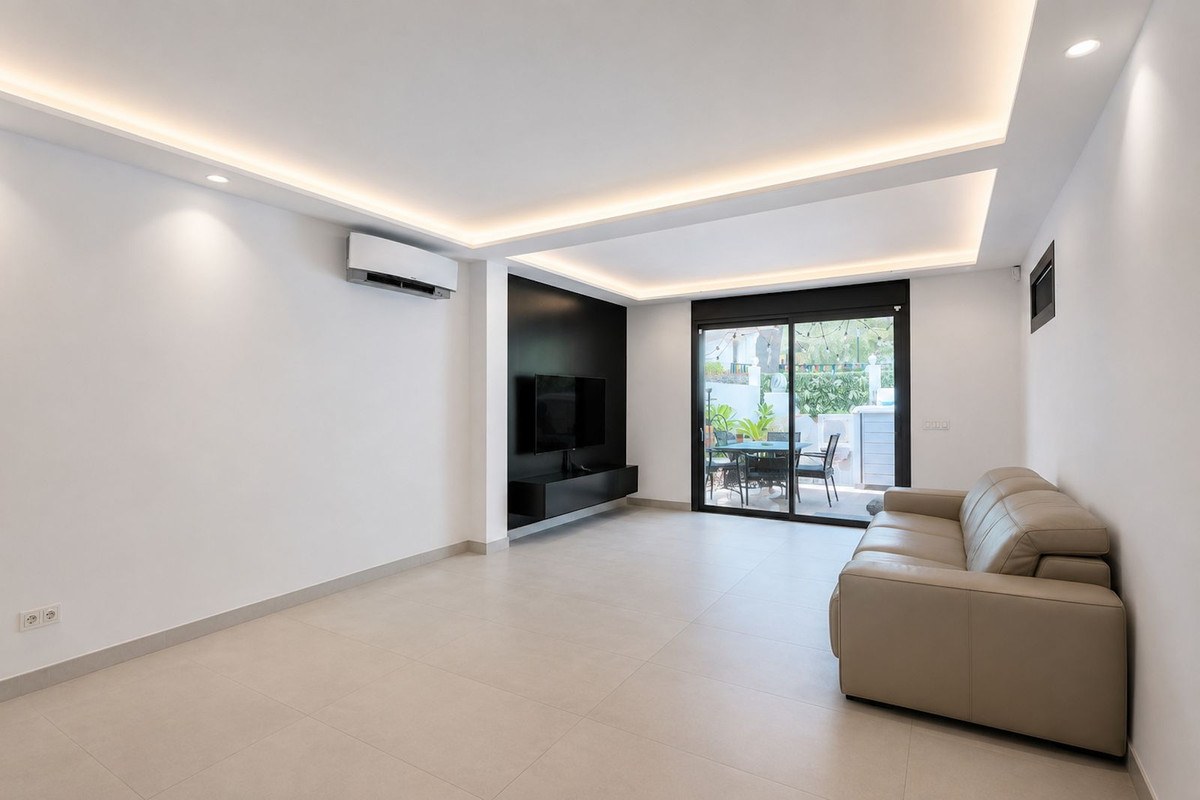 Townhouse in Nueva Andalucía — photograph 4